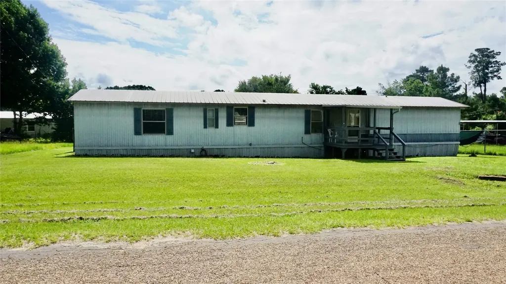 5227 Skyline Drive Chandler TX 75758