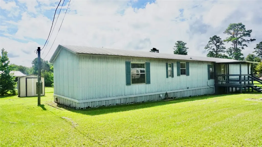 5227 Skyline Drive Chandler TX 75758