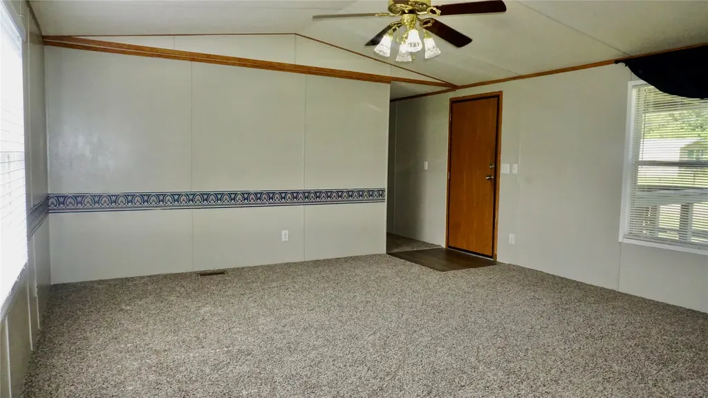 5227 Skyline Drive Chandler TX 75758