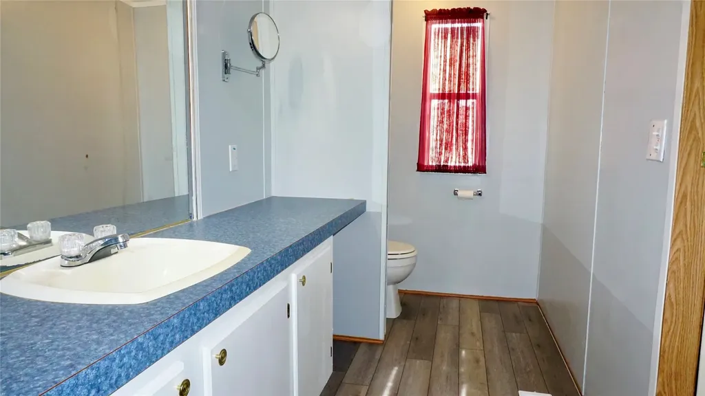 5227 Skyline Drive Chandler TX 75758