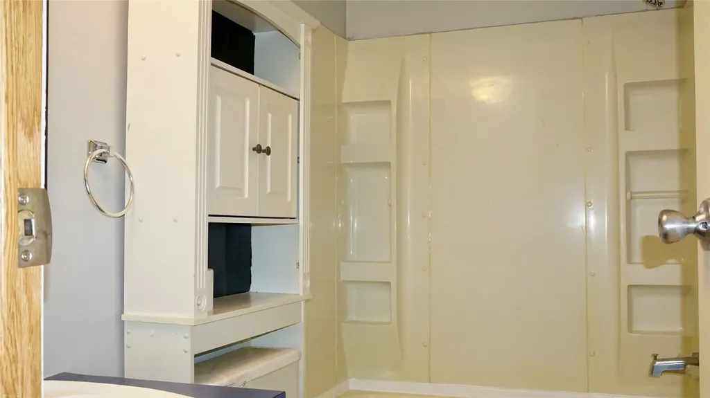 5227 Skyline Drive Chandler TX 75758