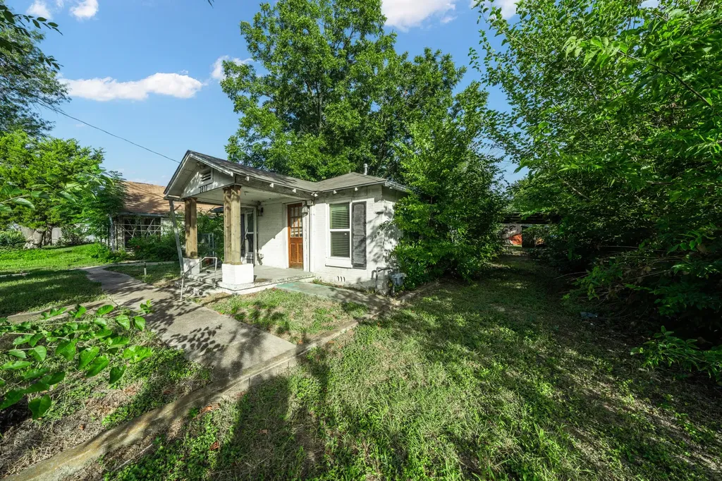 2817 Burnett Avenue Waco TX 76711