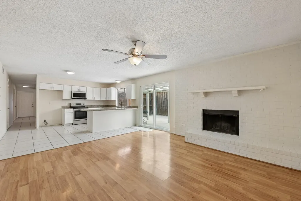 2604 Winding Creek Drive Carrollton TX 75007