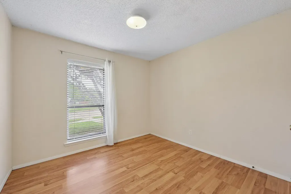 2604 Winding Creek Drive Carrollton TX 75007