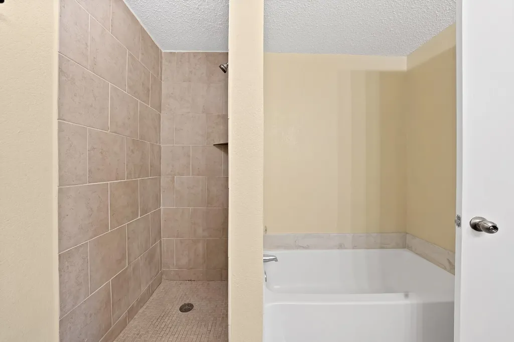 6711 Spur Ridge Court Arlington TX 76002
