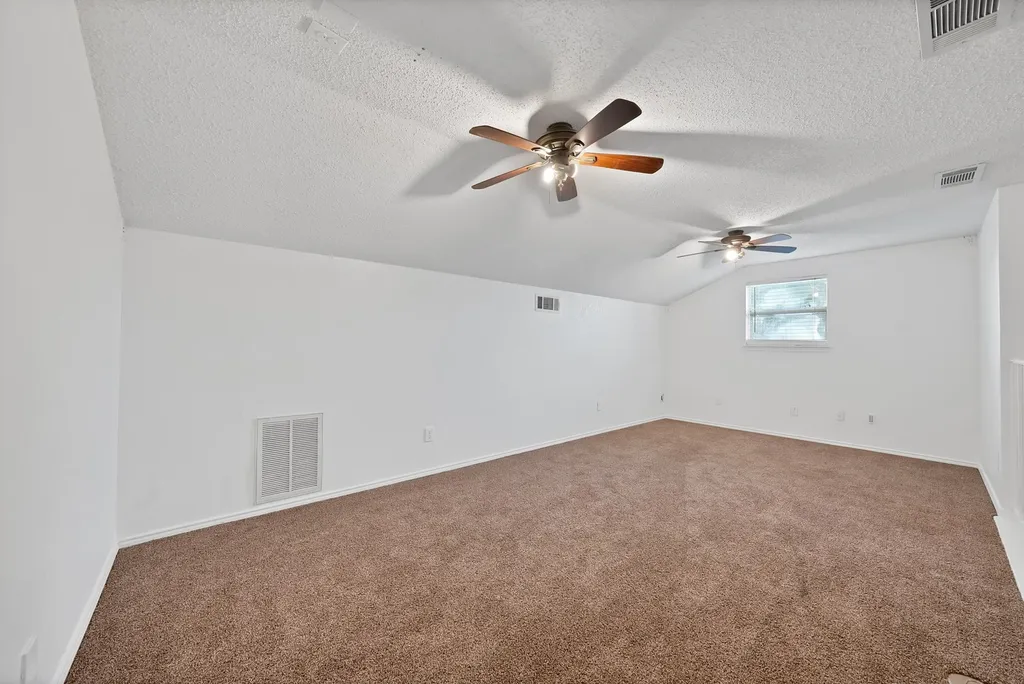 6711 Spur Ridge Court Arlington TX 76002
