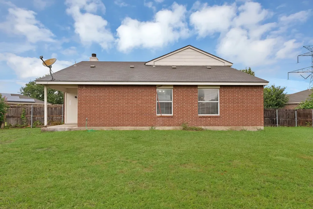 6711 Spur Ridge Court Arlington TX 76002