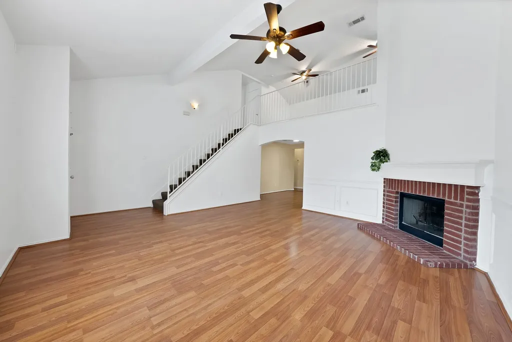 6711 Spur Ridge Court Arlington TX 76002