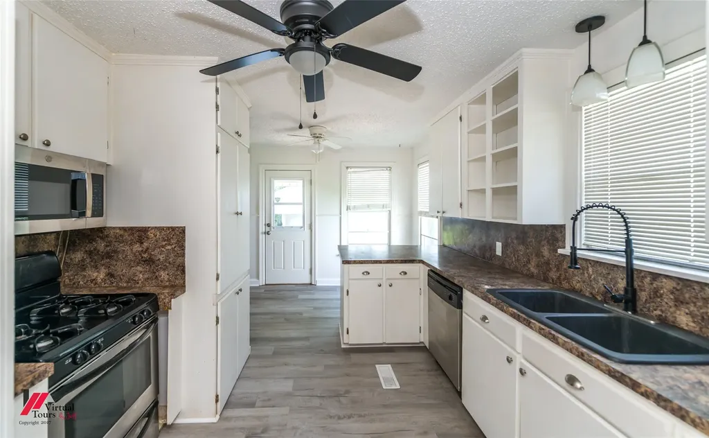 371 Atlantic Avenue Shreveport LA 71105
