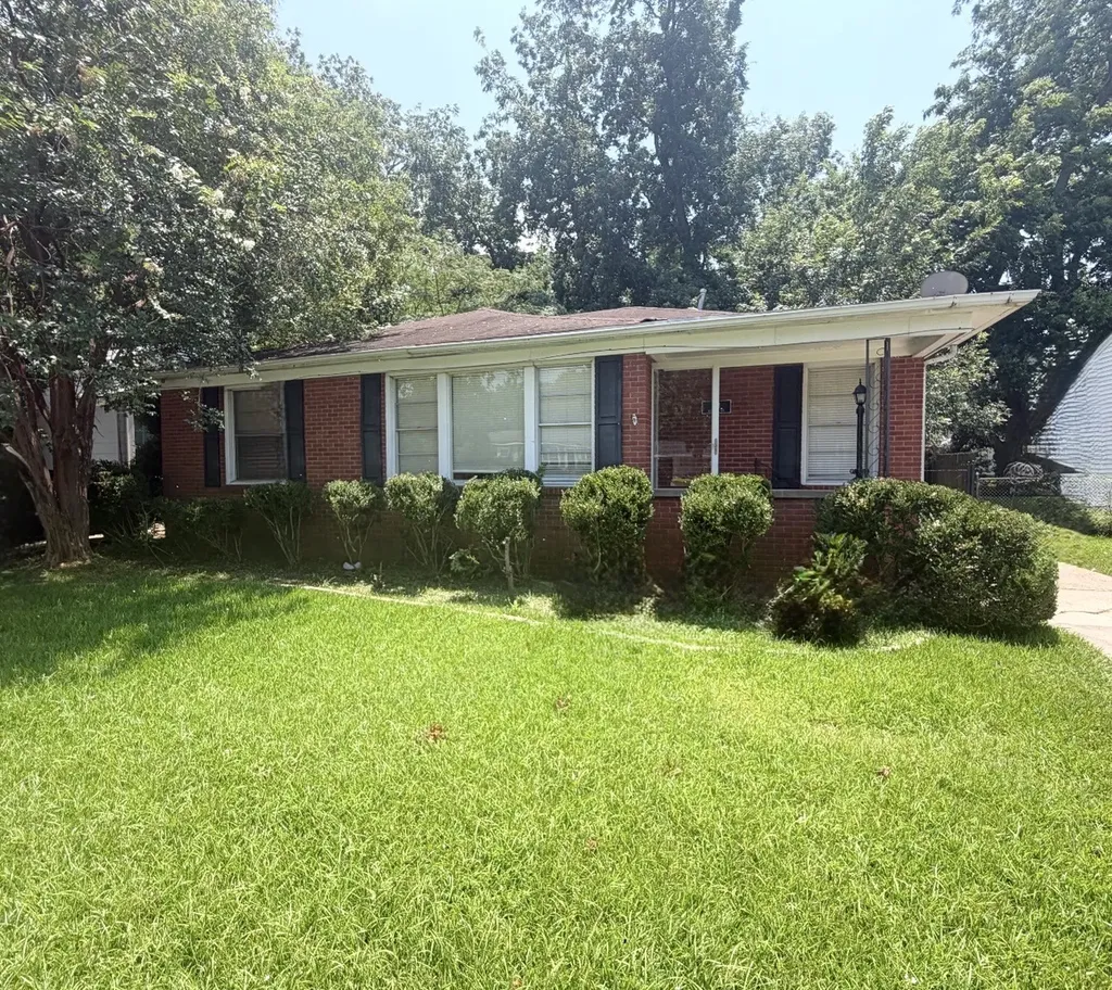 371 Atlantic Avenue Shreveport LA 71105