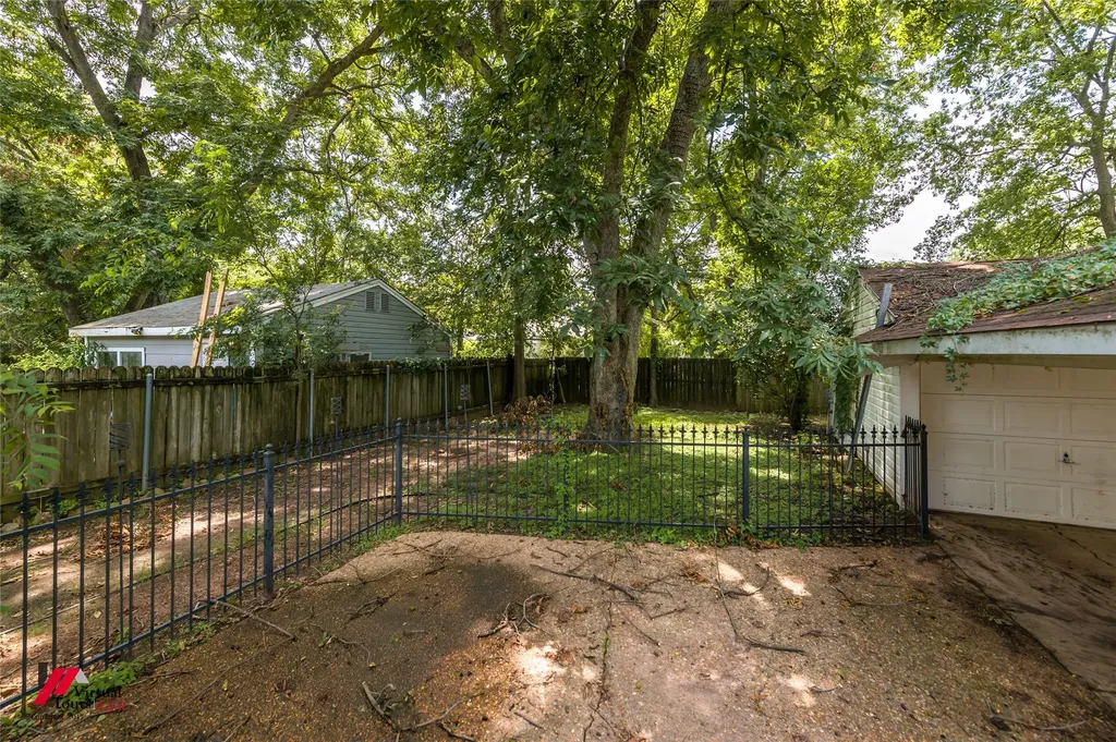 371 Atlantic Avenue Shreveport LA 71105