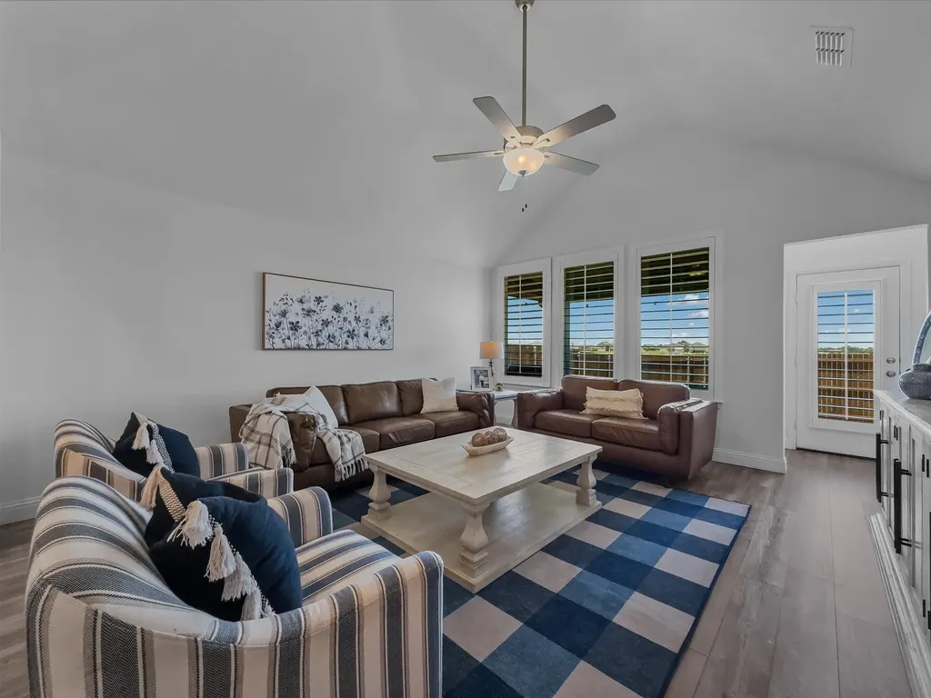 363 Misty Meadow Lane Lavon TX 75166