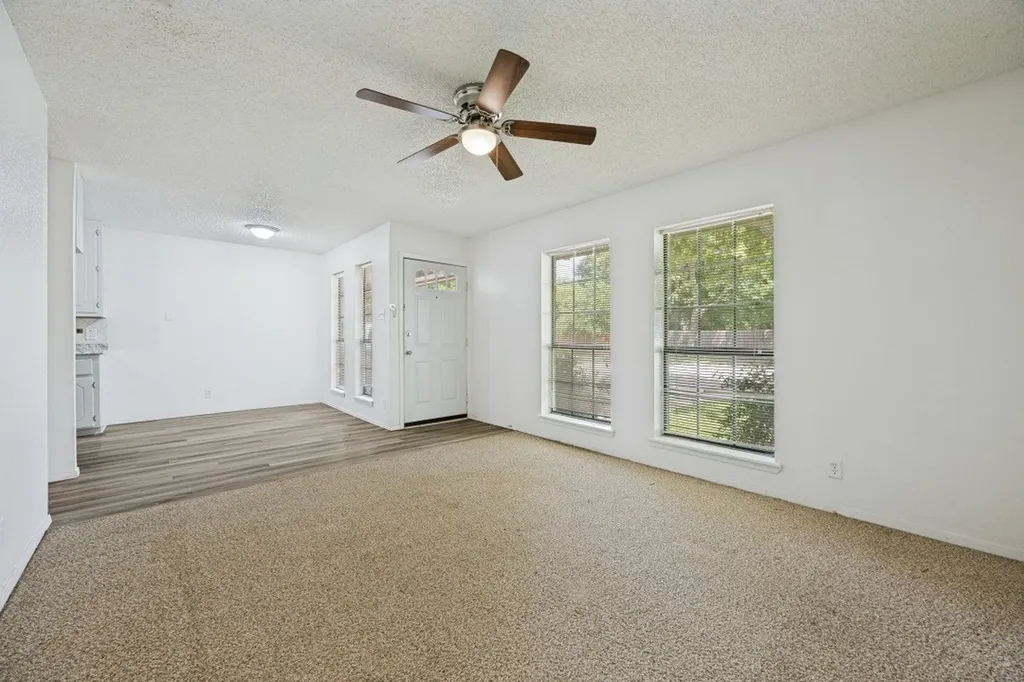 808 W Belden Street Sherman TX 75092