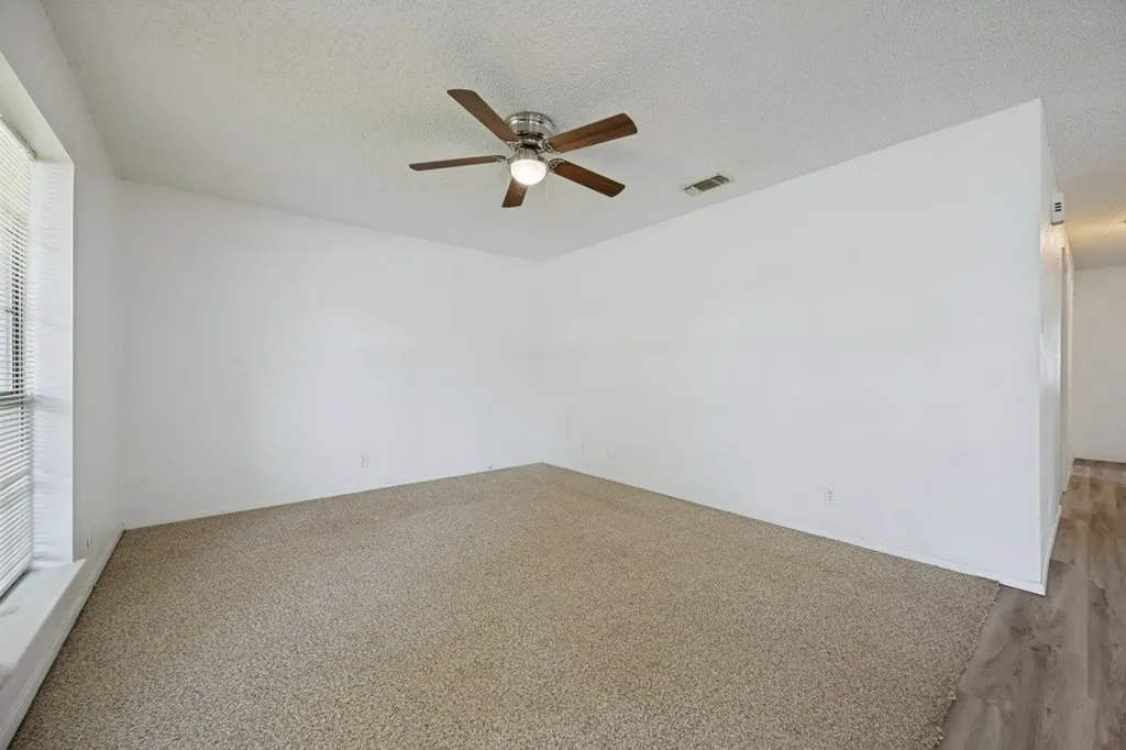 808 W Belden Street Sherman TX 75092