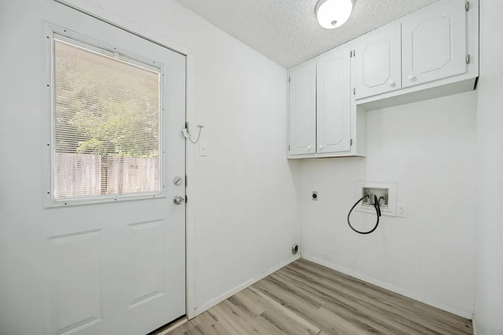 808 W Belden Street Sherman TX 75092