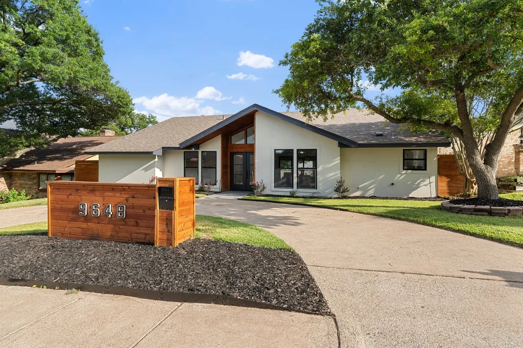 9648 Fallbrook Drive Dallas TX 75243
