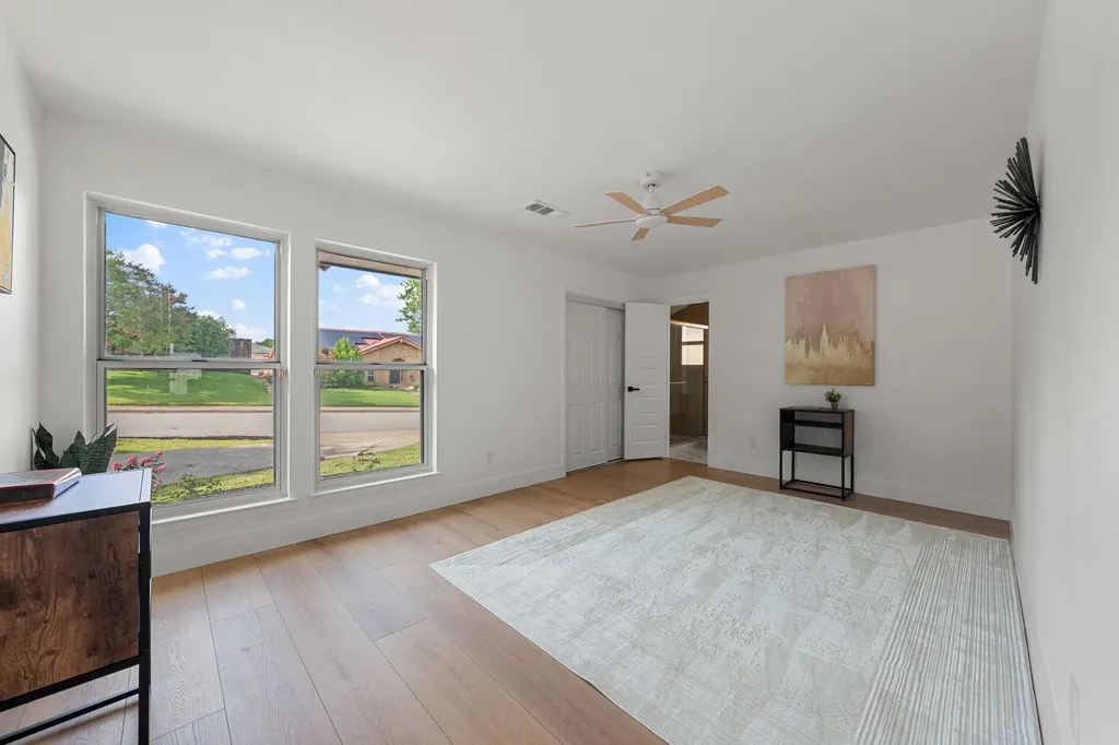 9648 Fallbrook Drive Dallas TX 75243