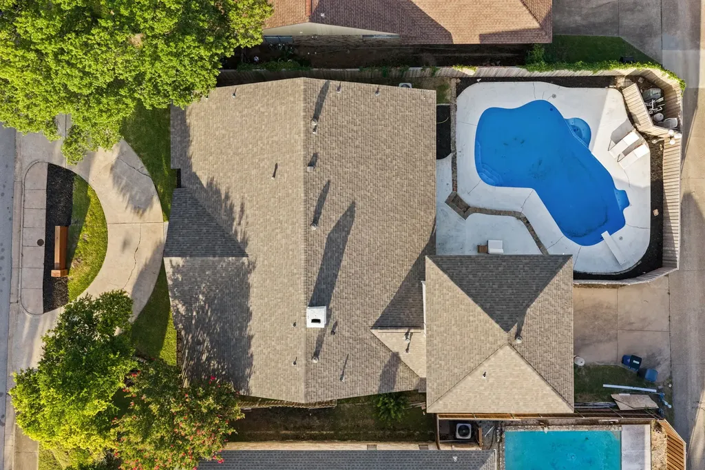 9648 Fallbrook Drive Dallas TX 75243