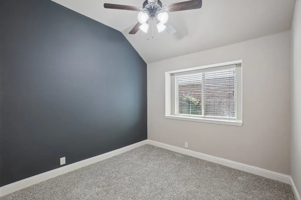 1075 Carpenter Court Lavon TX 75166
