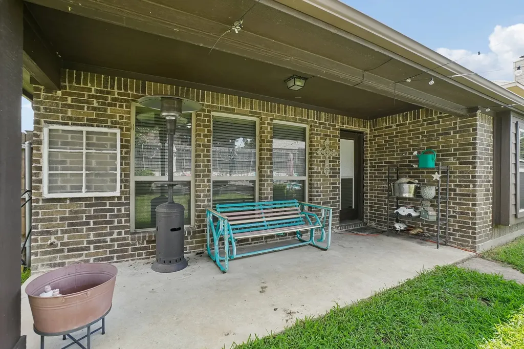 1075 Carpenter Court Lavon TX 75166