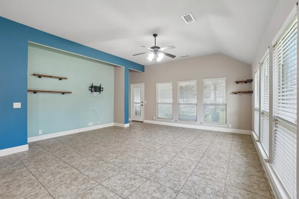 1075 Carpenter Court Lavon TX 75166