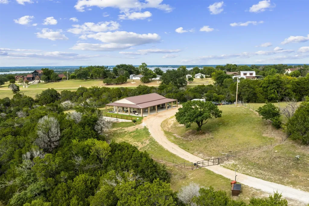 211 County Road 1511 Morgan TX 76671