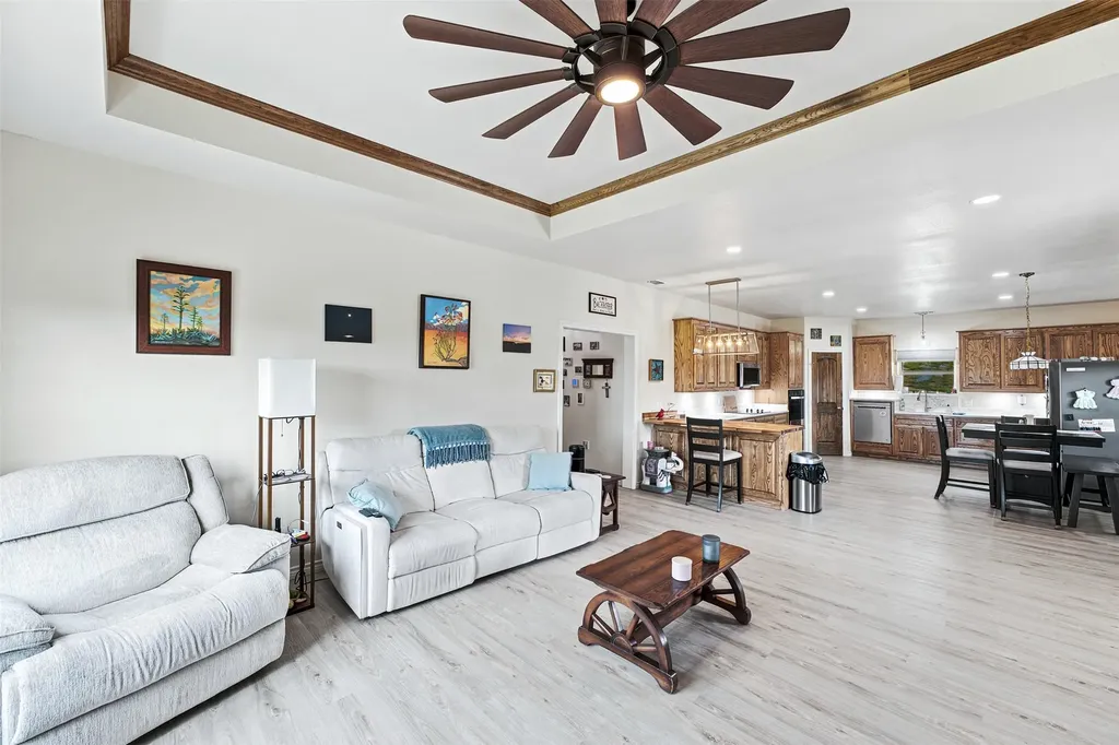 211 County Road 1511 Morgan TX 76671