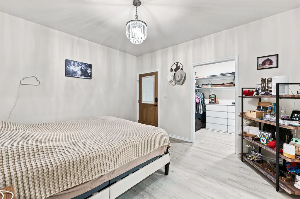 211 County Road 1511 Morgan TX 76671