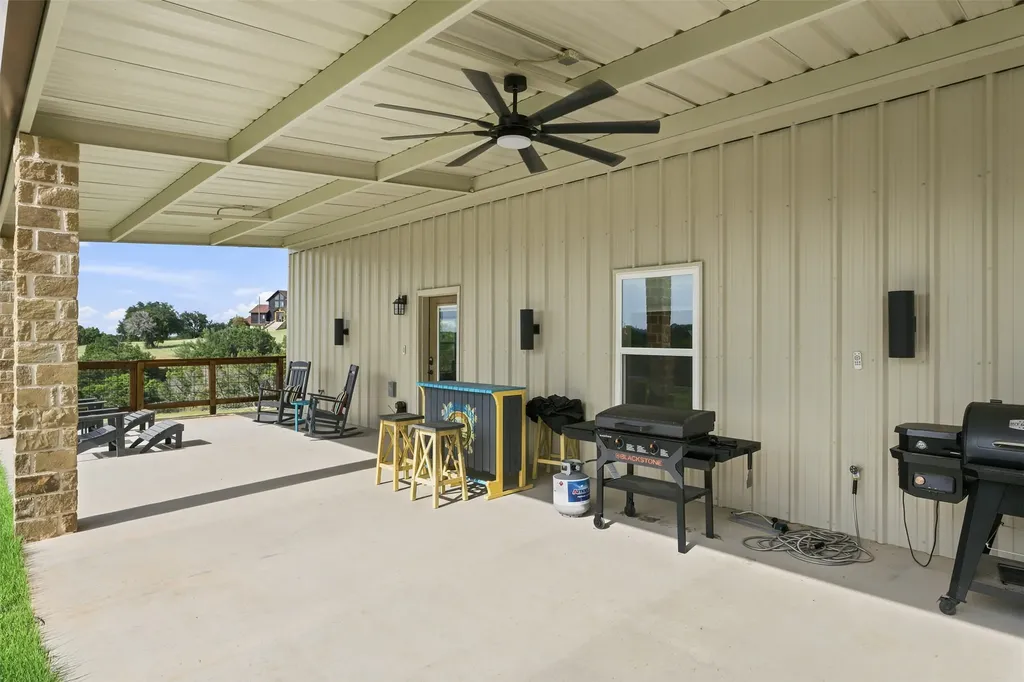 211 County Road 1511 Morgan TX 76671