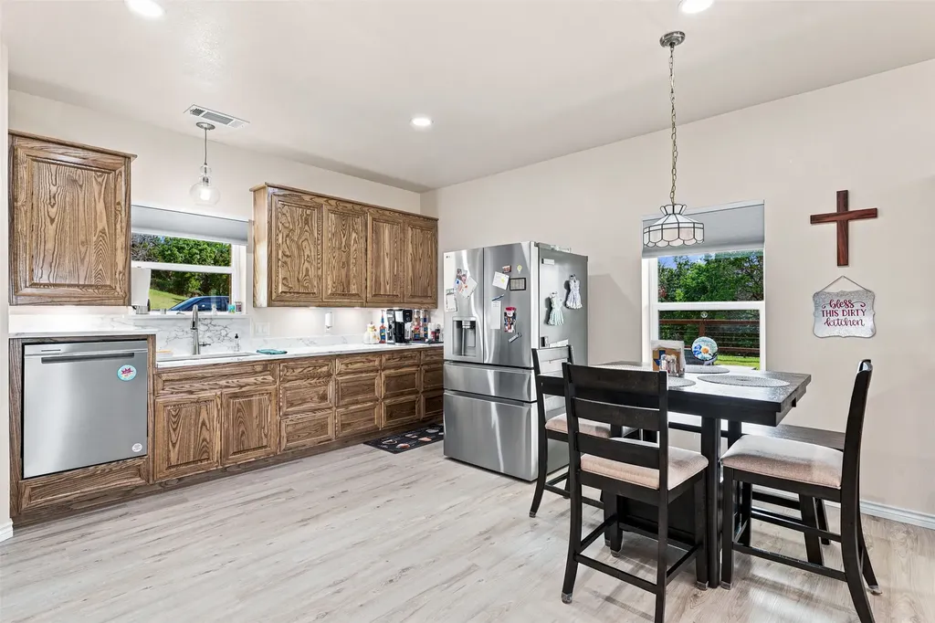 211 County Road 1511 Morgan TX 76671