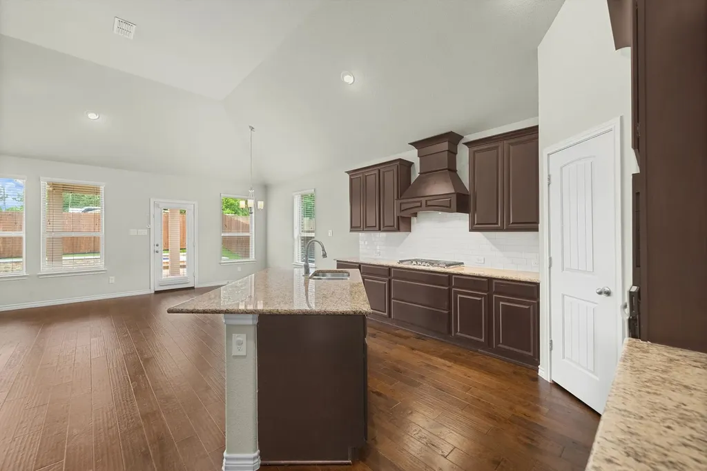 1012 Lake Sierra Way Little Elm TX 75068