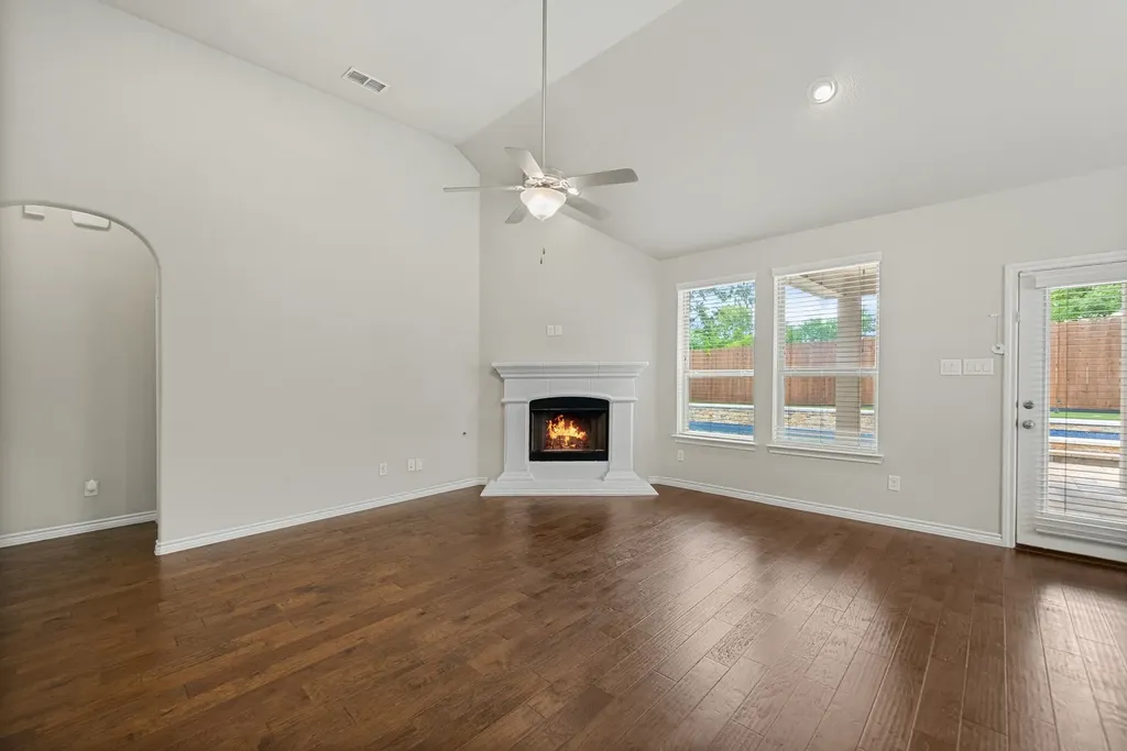 1012 Lake Sierra Way Little Elm TX 75068
