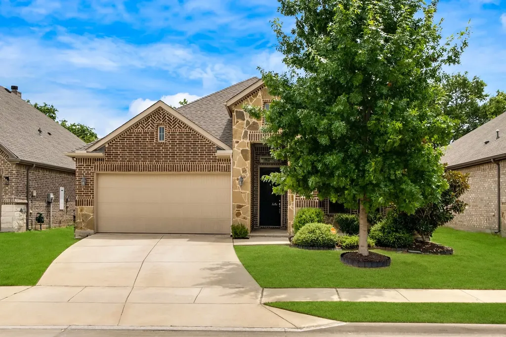 1012 Lake Sierra Way Little Elm TX 75068