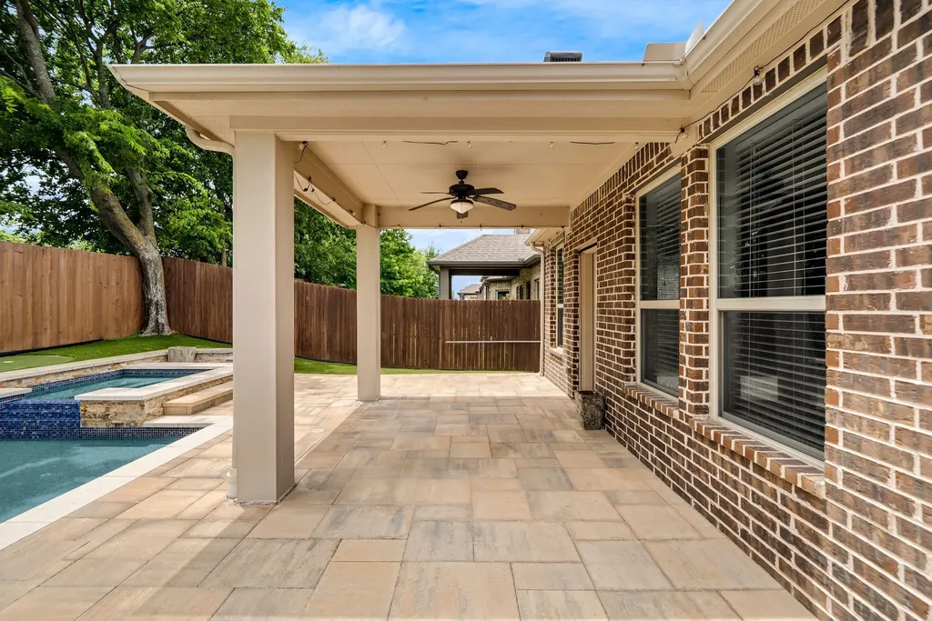 1012 Lake Sierra Way Little Elm TX 75068