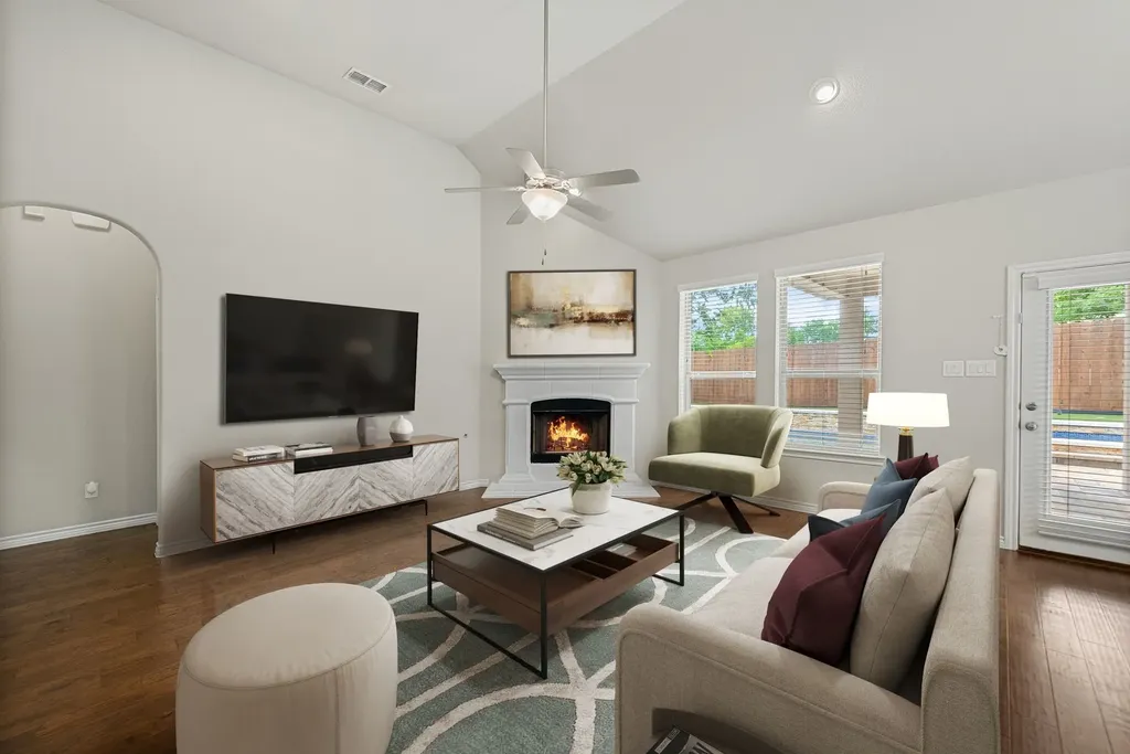 1012 Lake Sierra Way Little Elm TX 75068