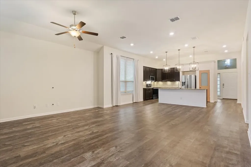 3101 Samson Drive Waco TX 76655