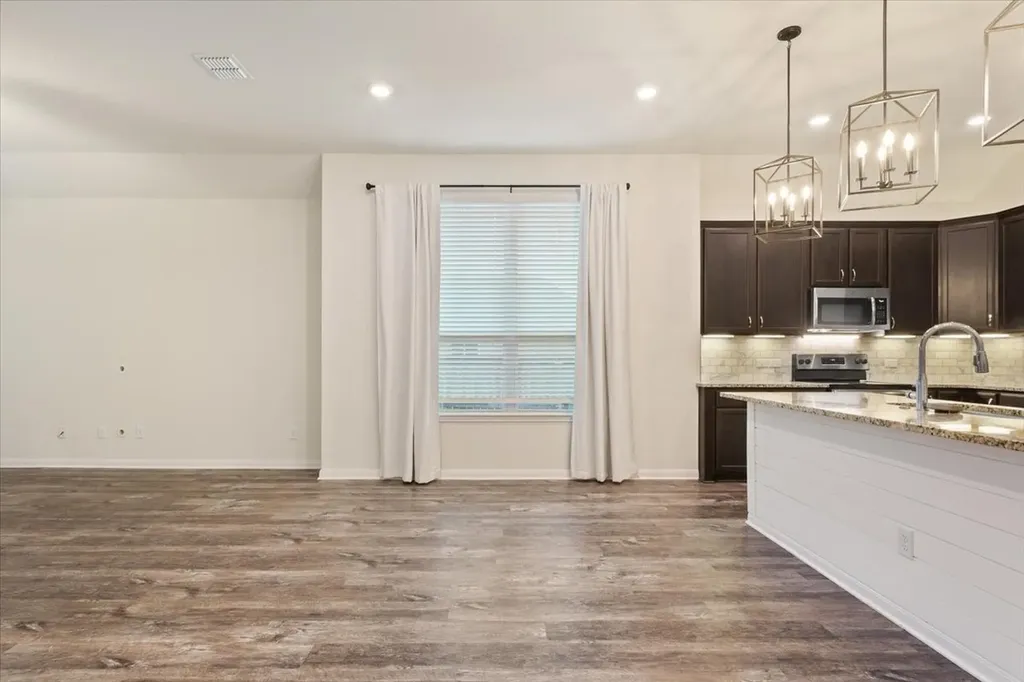3101 Samson Drive Waco TX 76655