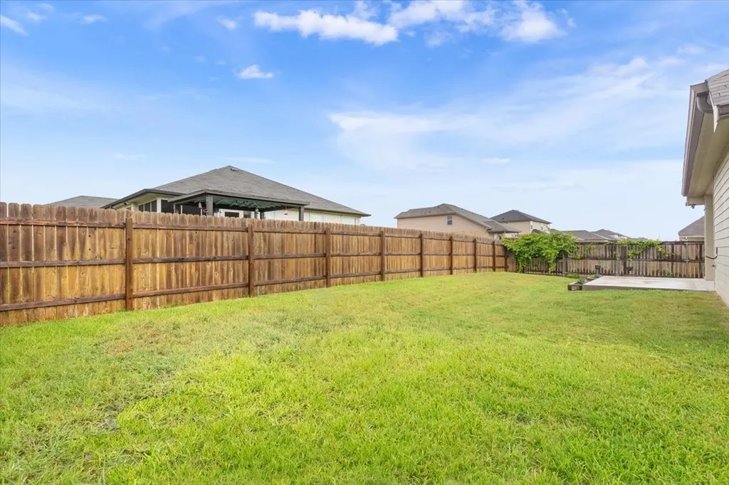 3101 Samson Drive Waco TX 76655
