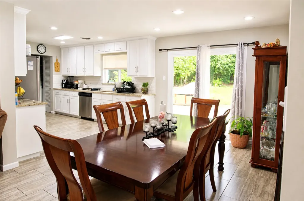 8408 Monmouth Drive Fort Worth TX 76116
