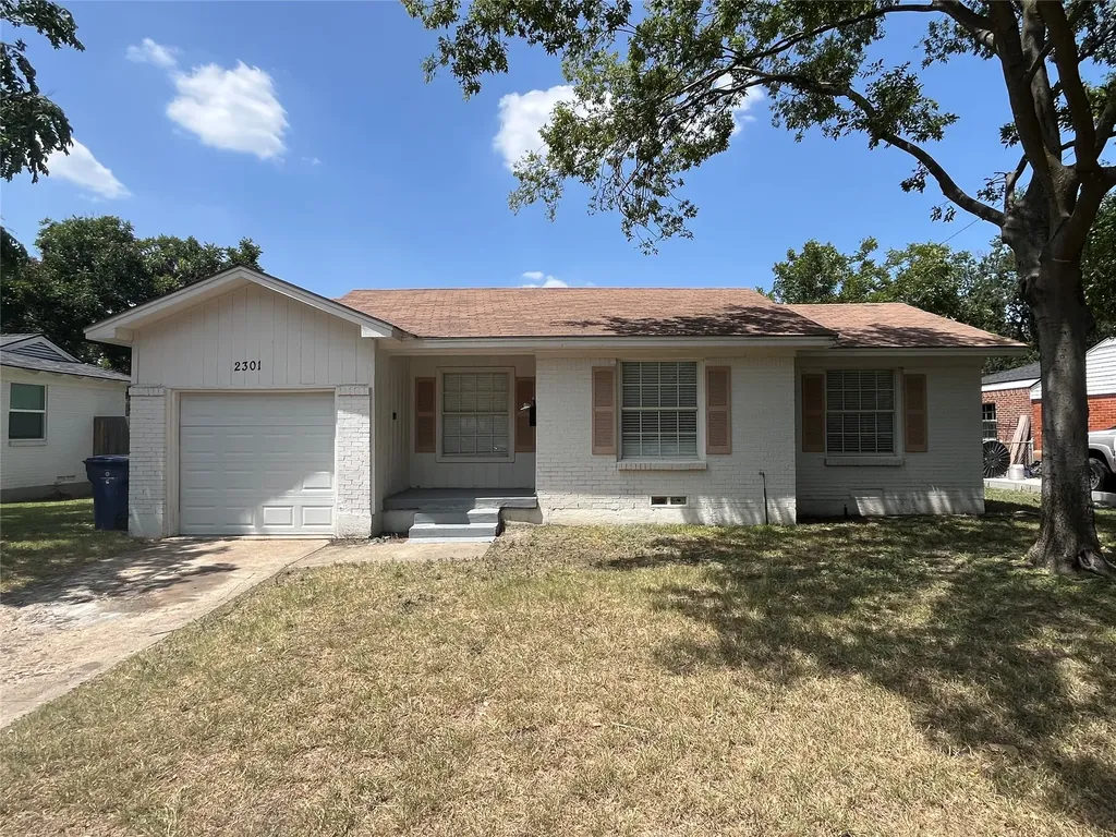2301 Proctor Street Garland TX 75041