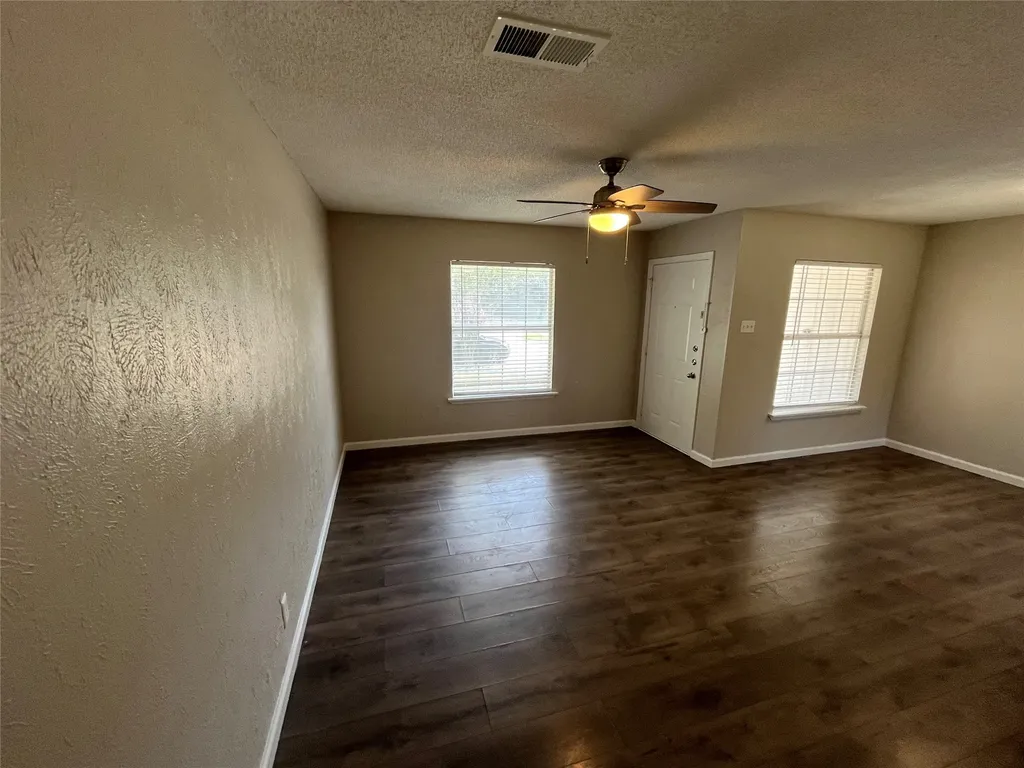2301 Proctor Street Garland TX 75041