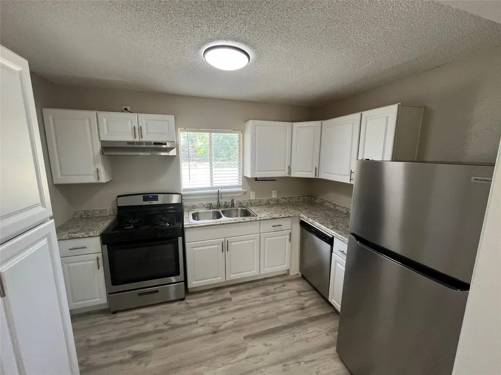2301 Proctor Street Garland TX 75041