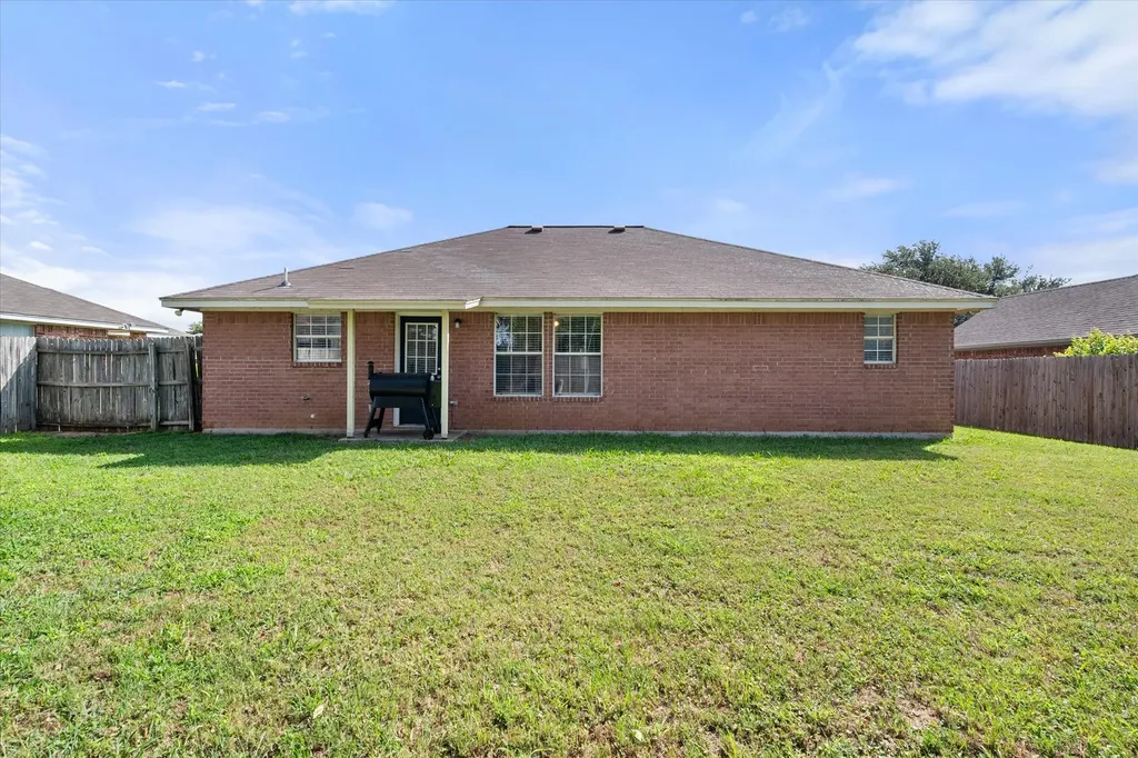 330 Schumacher Drive Burleson TX 76028