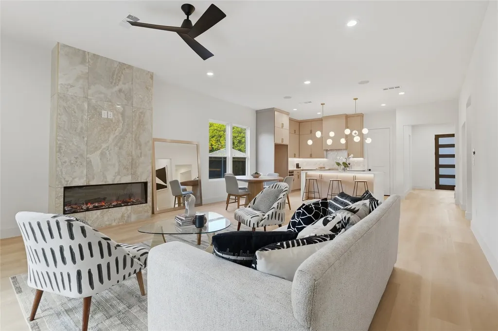2329 Stoneman Street Dallas TX 75215