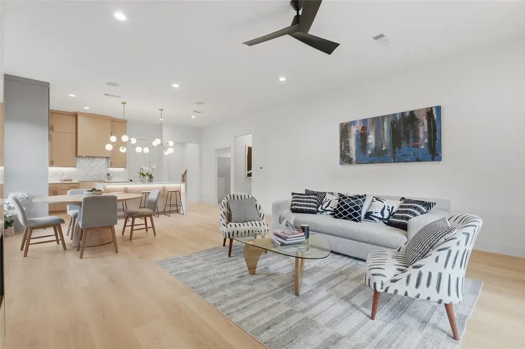 2329 Stoneman Street Dallas TX 75215