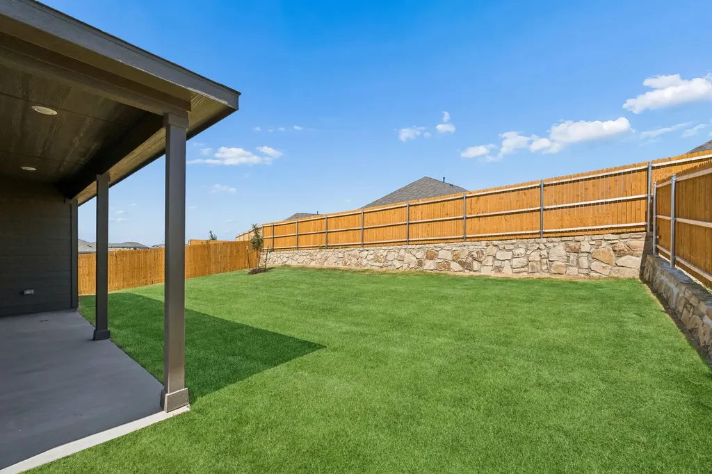 9112 Suttonridge Drive Fort Worth TX 76179