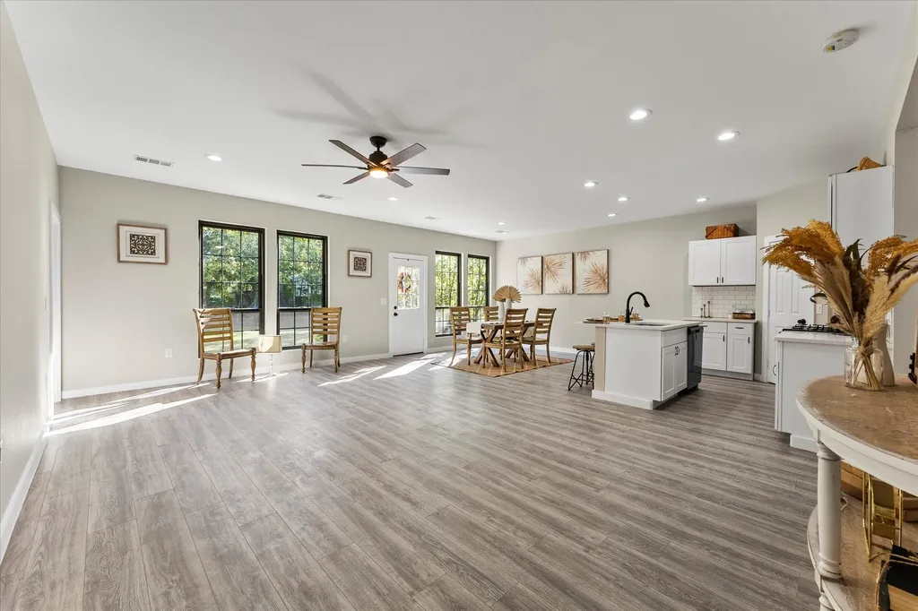 3907 Simonds Street Greenville TX 75401