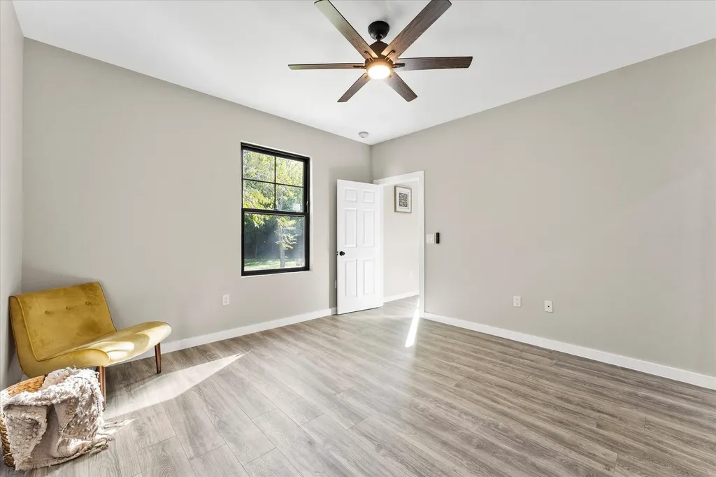3907 Simonds Street Greenville TX 75401
