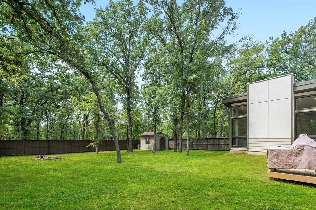 143 Arbolado Boulevard Gun Barrel City TX 75156