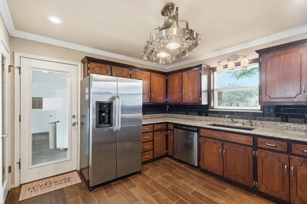 206 Mcanear Street Cleburne TX 76033